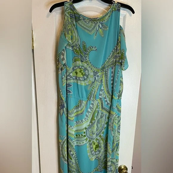 👗Chico’s Sienna Paisley Maxi Dress. Cold shoulder style. Aqua & Green Paisley👗 - Picture 6 of 12